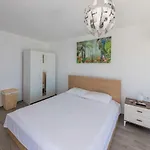 3 Bedroom-Sea View Villa With Private Pool,Bbq-Yalikavak-Bodrum Vilă Bodrum