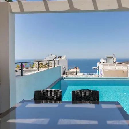3 Bedroom-Sea View Villa With Private Pool,Bbq-Yalikavak-Bodrum * בודרום